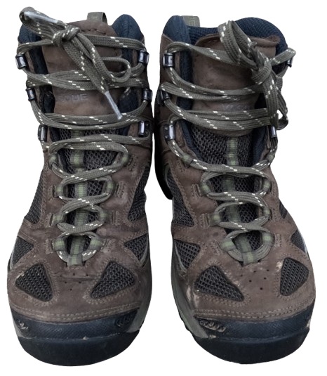 Learn about Footwear and Socks for Backpacking Hiking Boots - Vasque Breeze Gore-Tex