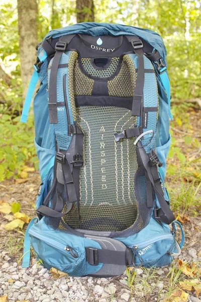 Beginner's Guide to Backpacks for Backpacking Internal frame backpack